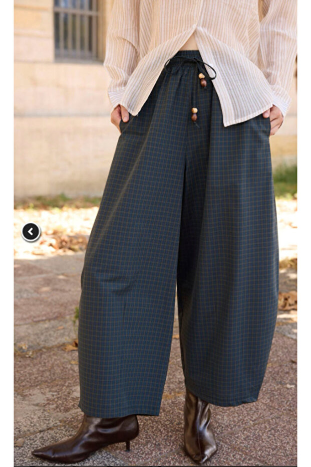 Women's Plaid Patterned Parachute Fabric Elastic Balloon Pants-51473-M - Navy Blue