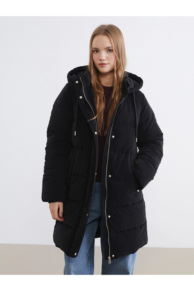 Xside Black Hooded Women's Puffer Jacket