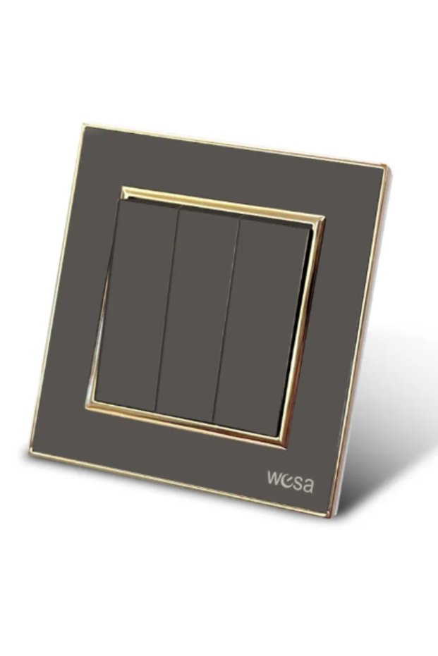 Wesa key triple black gold framed