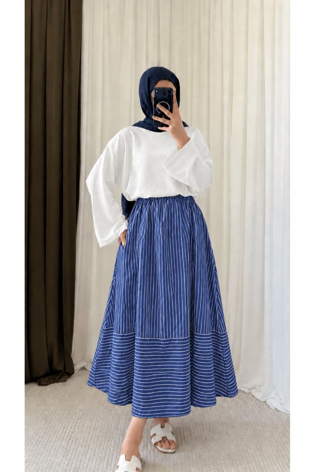 Thick Striped Skirt with Pockets Hpm - Saks Blue