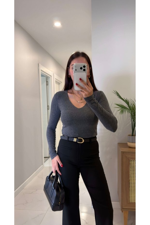 V-Neck Cashmere Knitwear Bodysuit