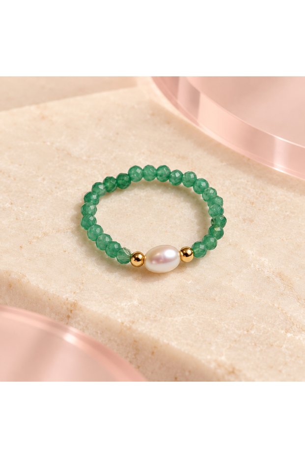 Emerald Pearl Glow Ring