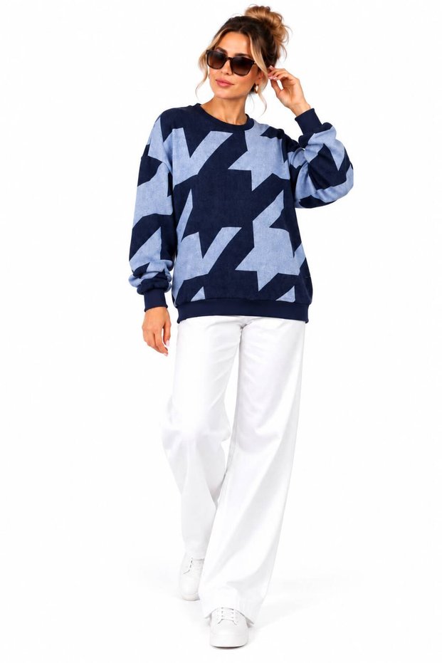Women's Patterned Crew Neck Comfortable Fit Soft Sweater