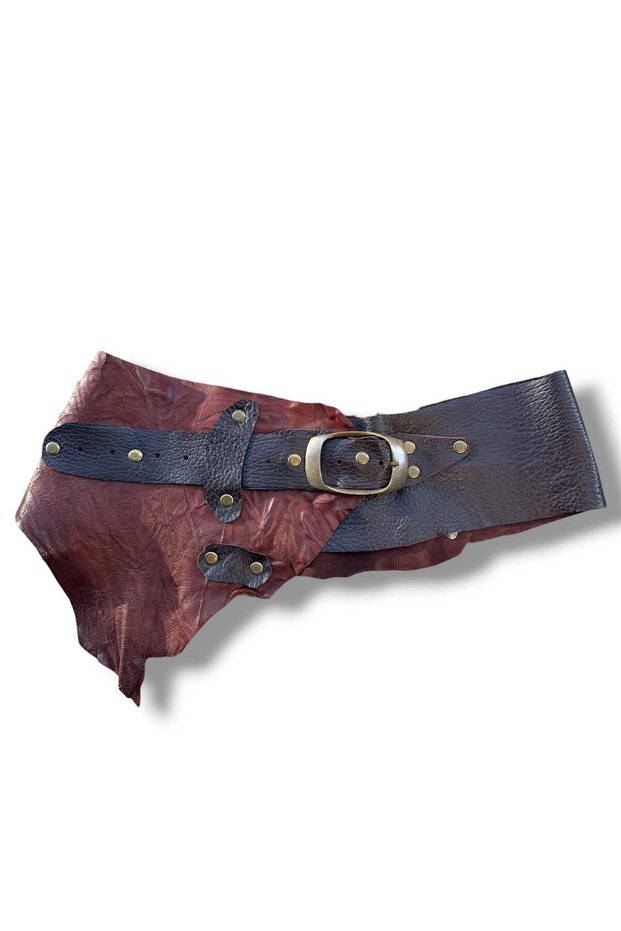 Women's Double Tone Wrinkled Bitter Coffee Buckle Leather Belt - Elara Asymmetrical Casual Belt - Standard Size