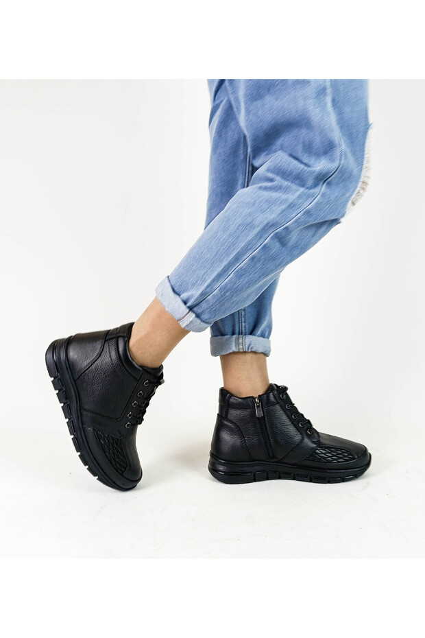 Genuine Leather Black Color Orthopedic Sole Zippered Lace-Up Mother Boots