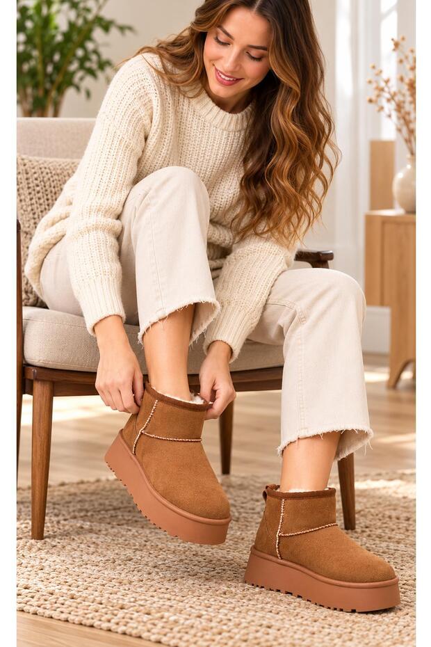 Papuç Sepeti 5446 Women's Furry Mini Ankle Length High Sole Suede Boots