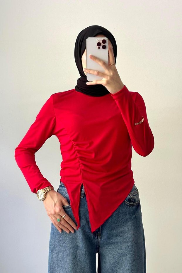 Crew Neckline with Slit Detail Sandy Body Pomegranate Flower