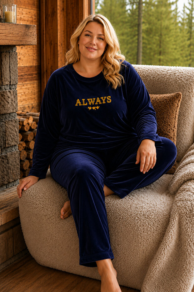Velvet Fabric Navy Blue Print Detailed Crew Neck Large Size Women's Pajama Set