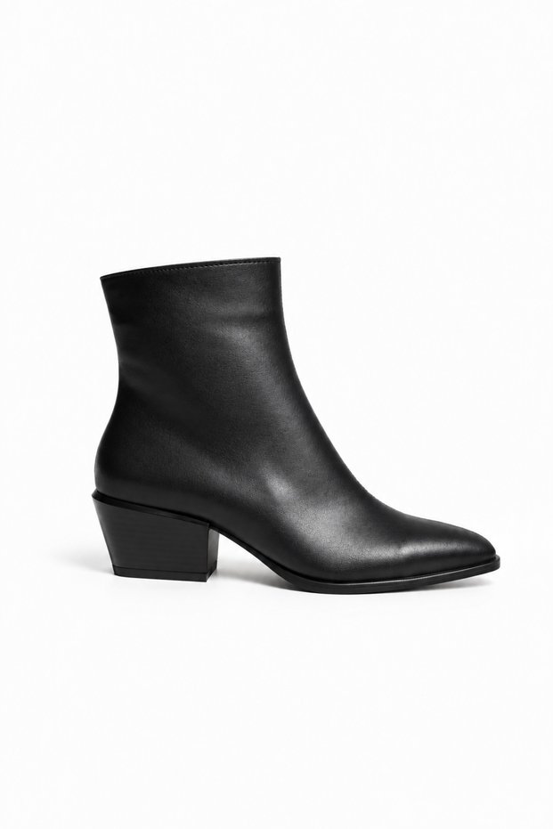 Lavin Black Genuine Leather Heeled Boots
