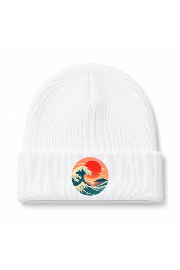 Sunset Wave – Japanese Ocean Art Retro Rising Sun Graphic Beanie