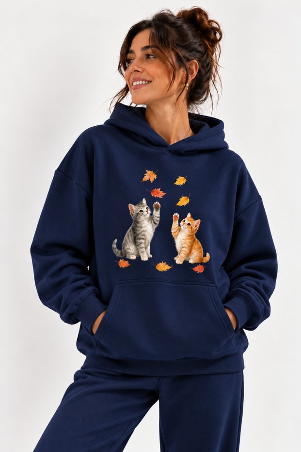 Cat Print Sweatshirt – Cute Cat and Autumn Leaves Pattern Casual Oversized Sweatshirt Hoodie