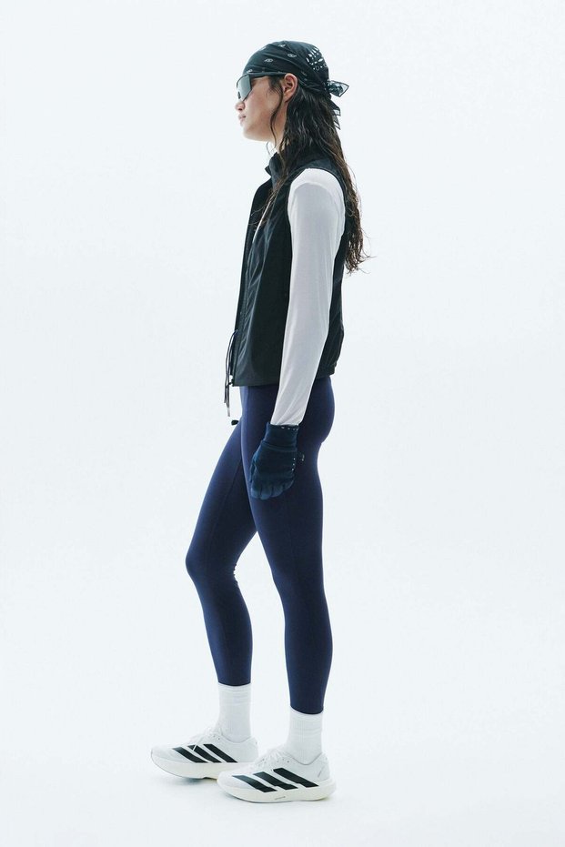 Sports leggings with SculptMove™