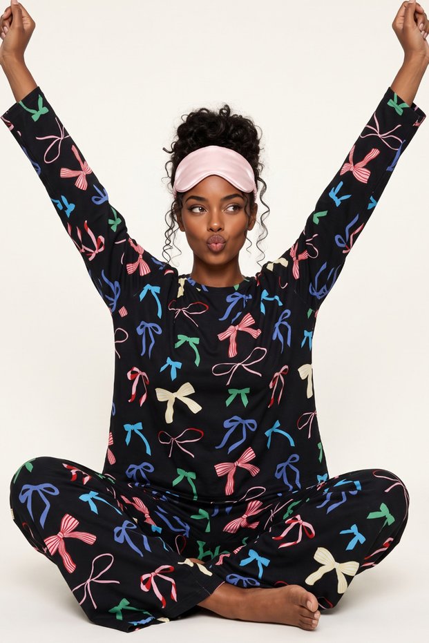 Black Patterned Thermal Fabric Ultra Soft Knitted Pajama Set
