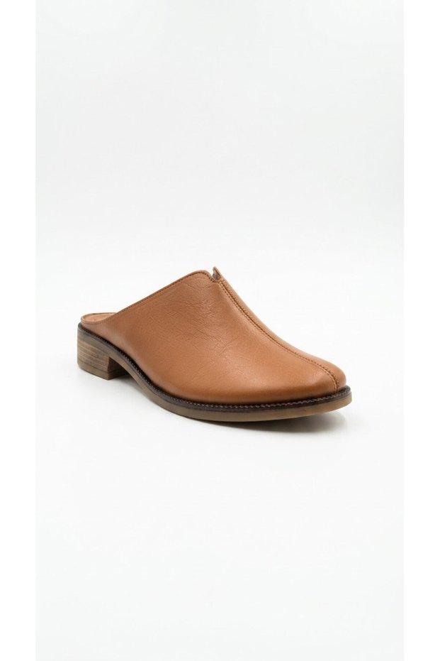 Tan Women's Genuine Leather Slippers 109.26314