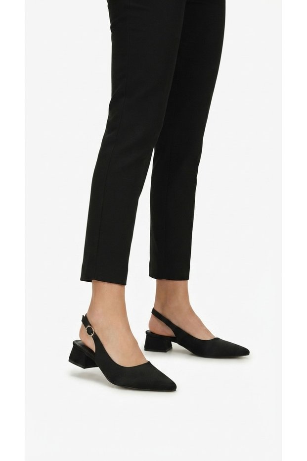 Black zr women's daily heeled shoe 036.3910