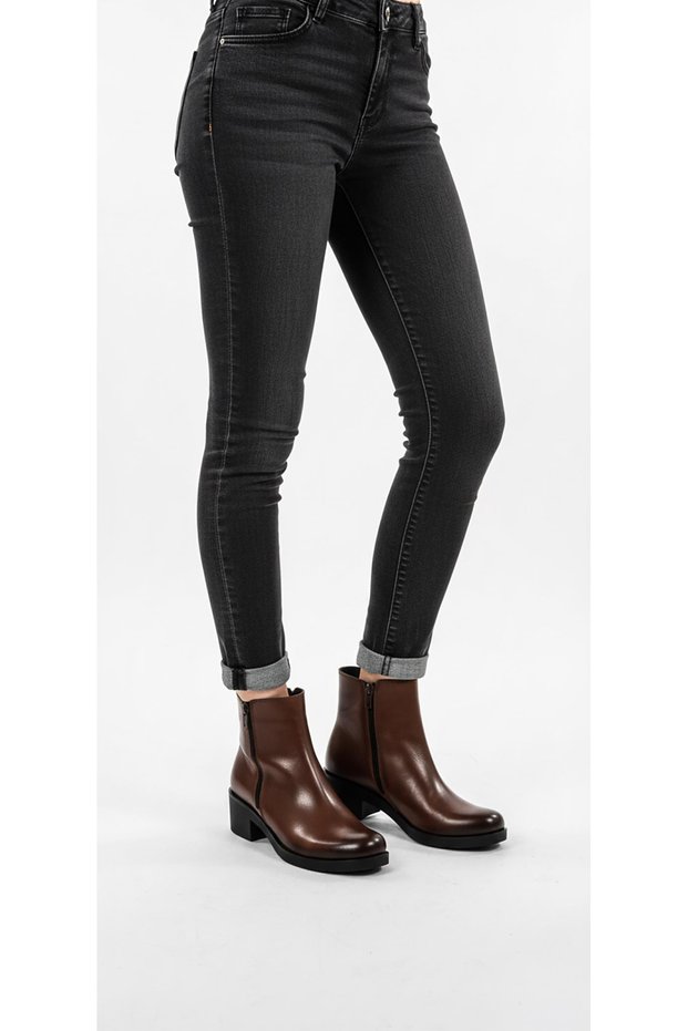 Tan Women's Genuine Leather Heeled Boots 074.100