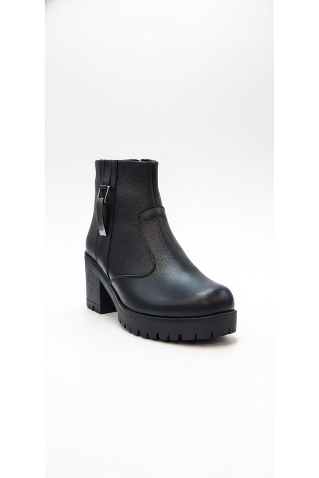 Black women's genuine leather heeled boots 562.44