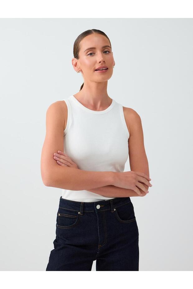 White Crew Neck Slim Fit Cotton Undershirt