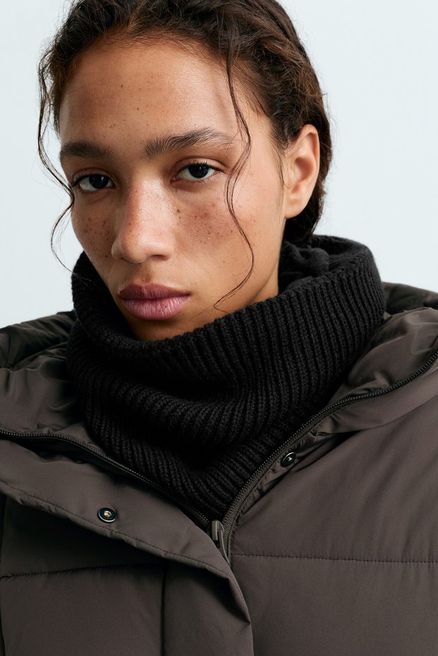 Knit neck warmer