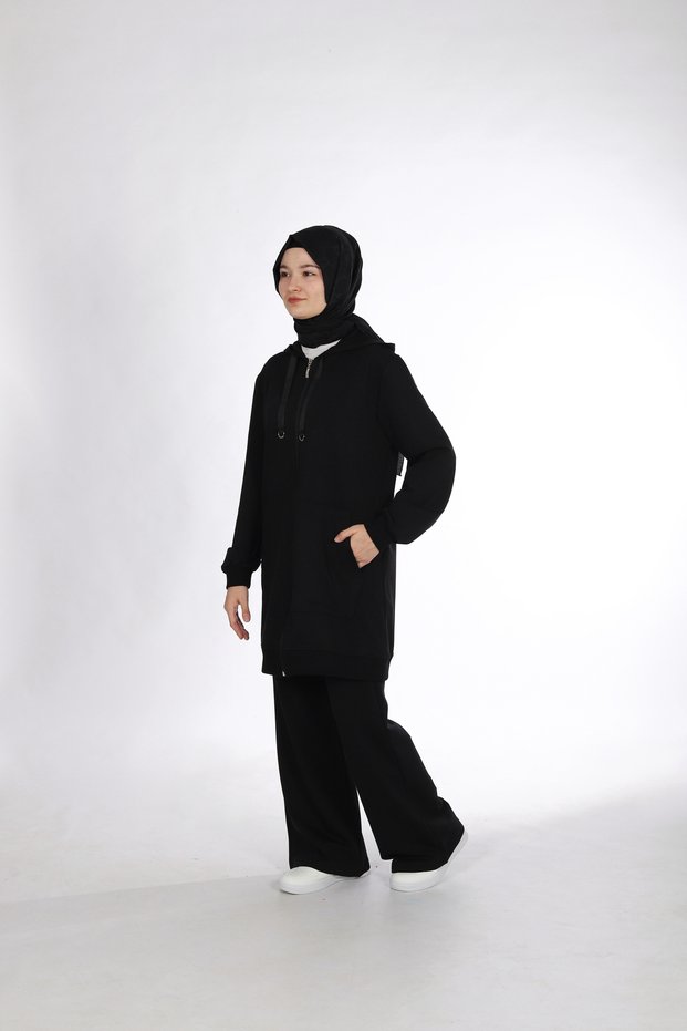Alerva Women's Zip-Up Hijab Tracksuit Set