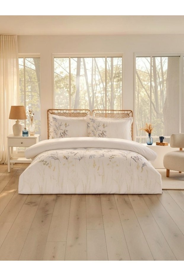 White Selloana Double Elastic Sheet Duvet Cover Set
