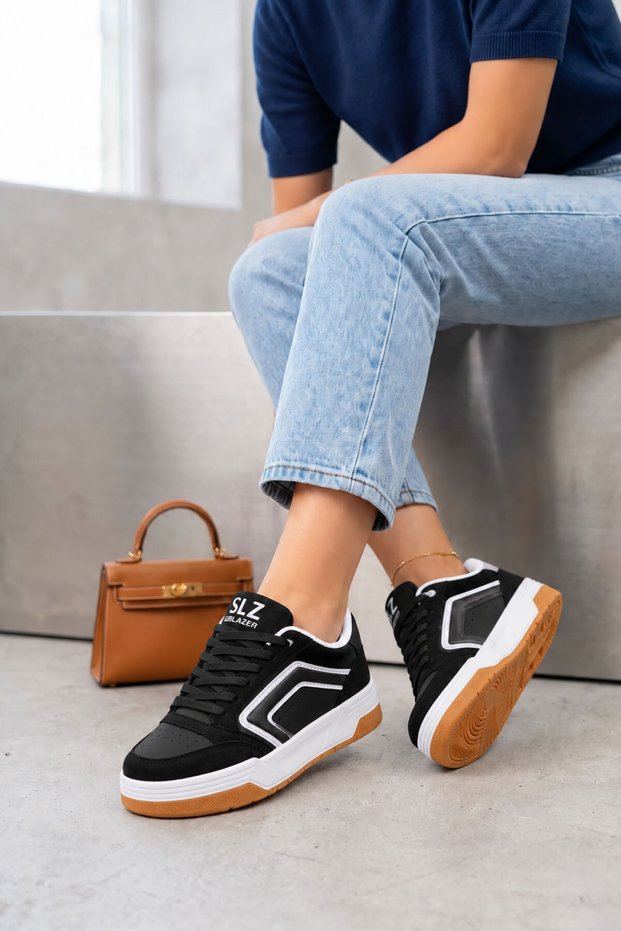 Unisex Soft Comfortable Sole Sneaker Sports Shoes Women Men Winter Seasonal Sneaker