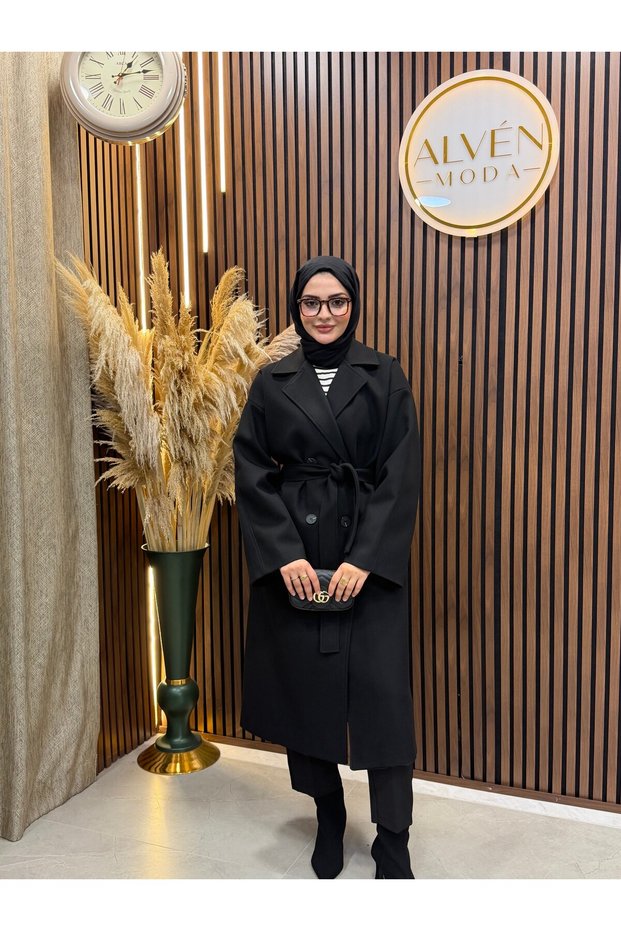 Ti̇a Premium Lined Oversize Coat | Black