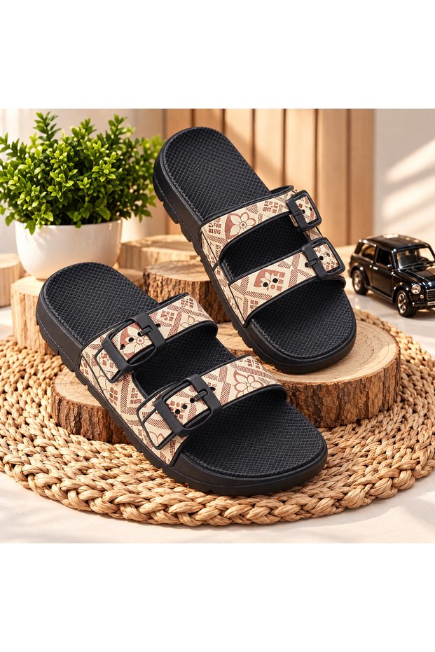 صندل بشريطين منقوشين وإبزيمين - موديل M720