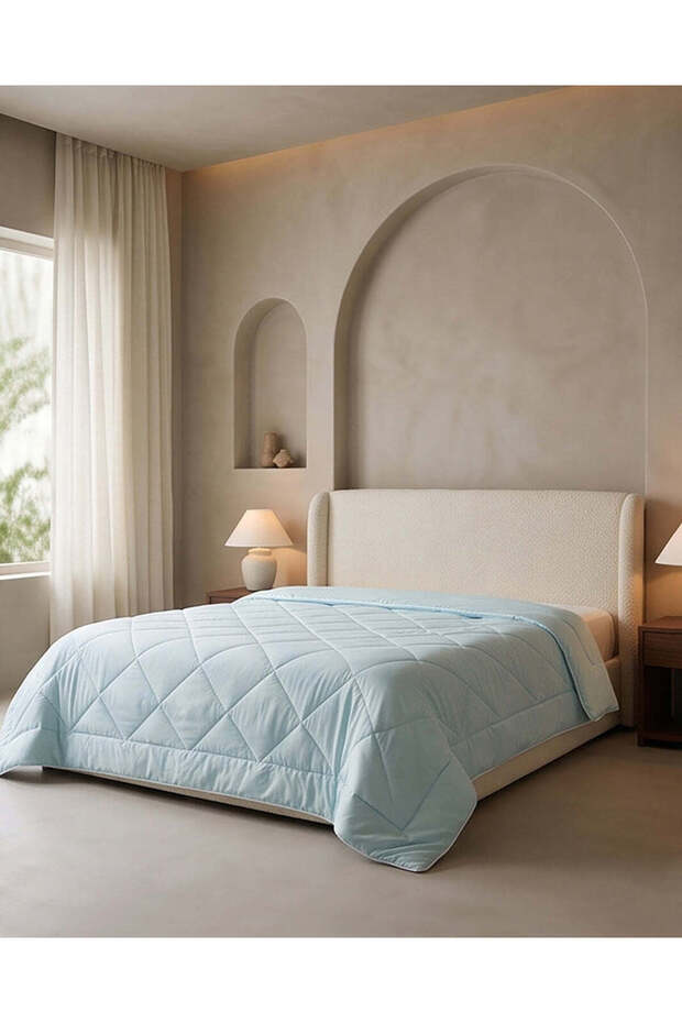 Blue Cooling Quilt (240 x 220 cm)
