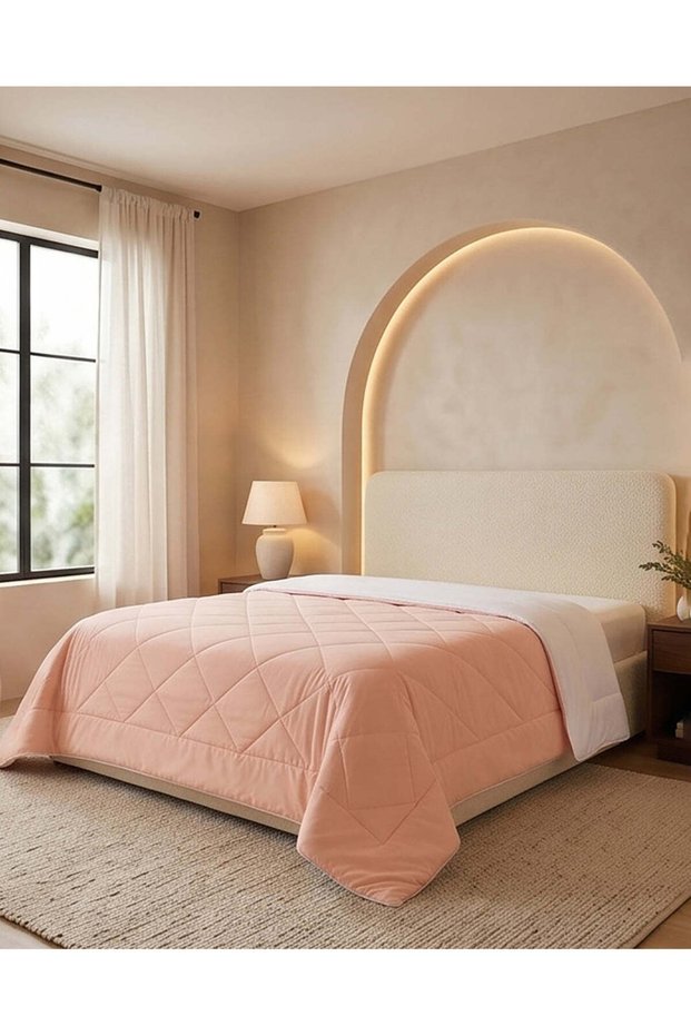 Peach Quilted Double Quilt (240 x 220 cm)