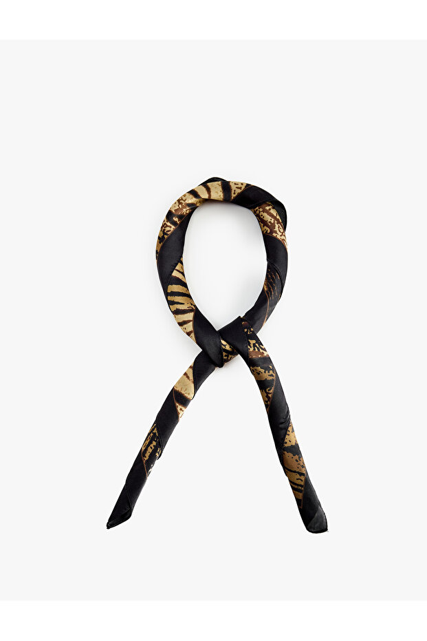 Zebra Patterned Contrast Framed Satin Square Scarf