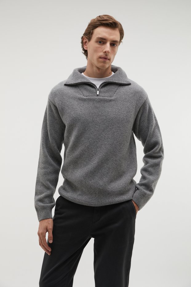 Men's Gray Zippered Polo Collar Wool Sweater