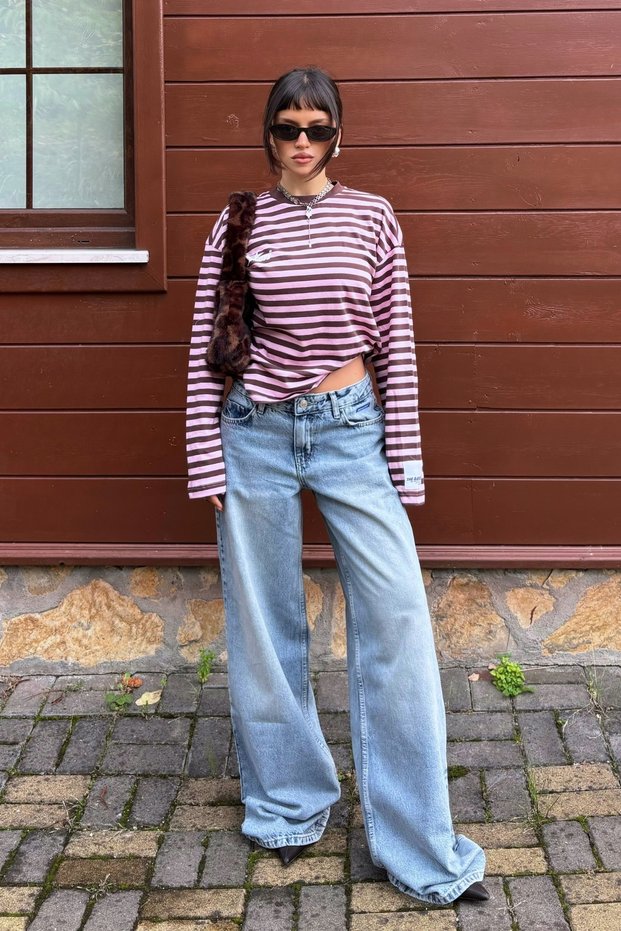 Low Waist Wide Leg Jeans