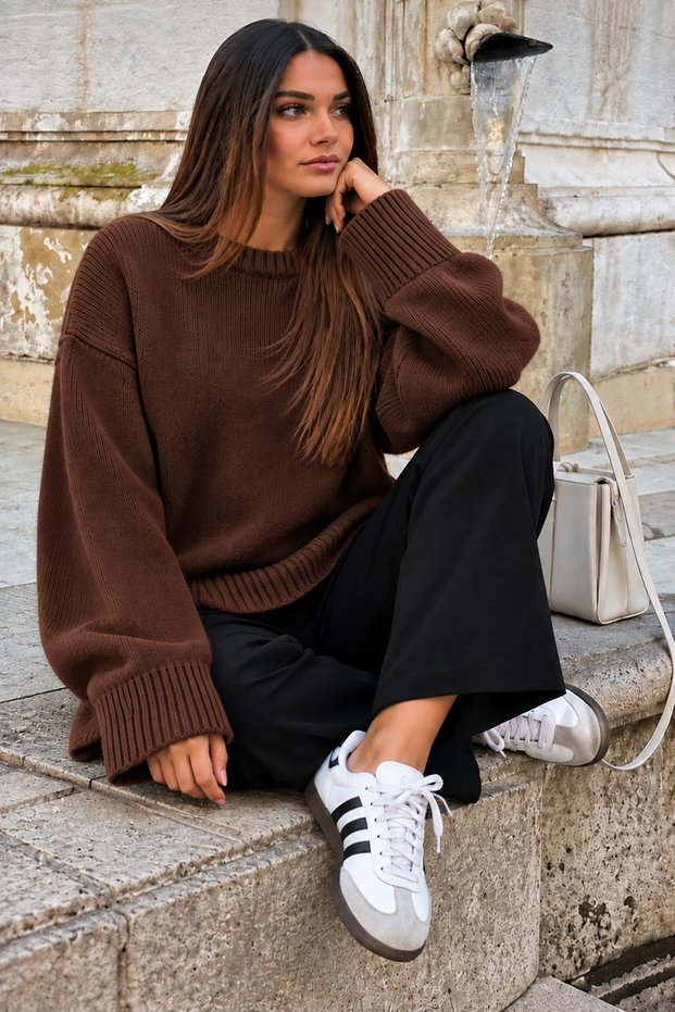 Women's Oversize Shaded Casual Sweater