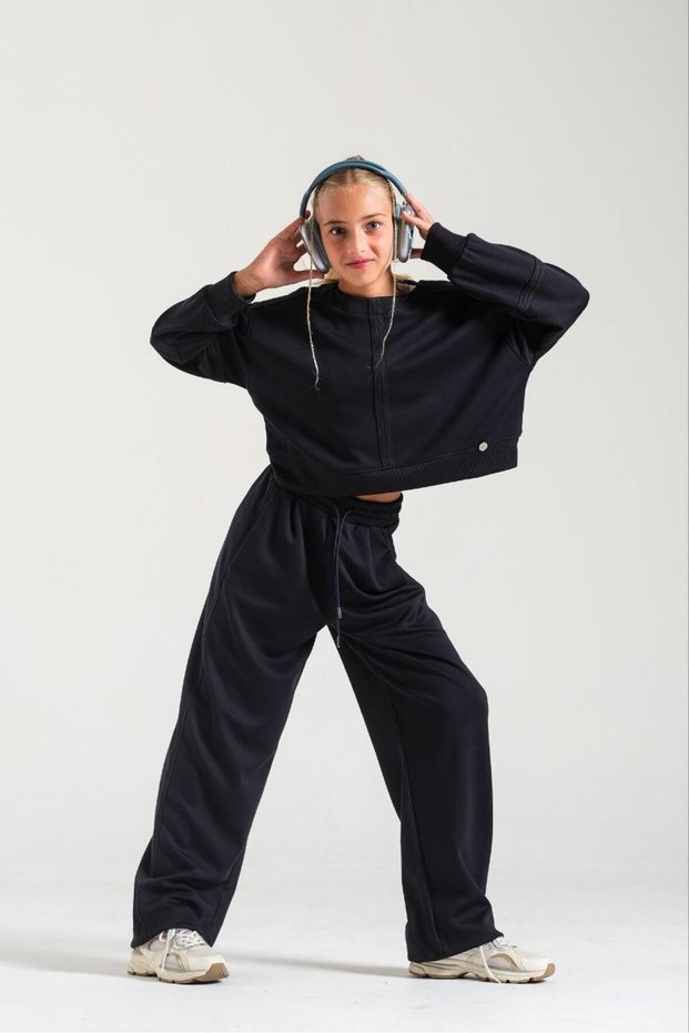 Lacivert sweatshirt
