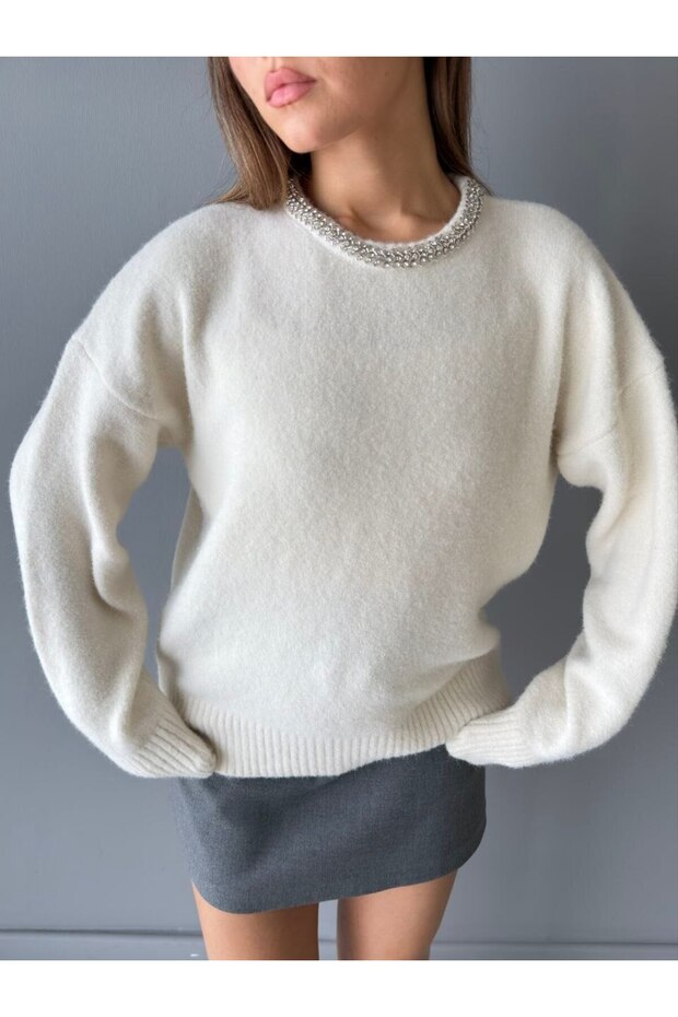 Women's Stone Detailed Embellished Sweater