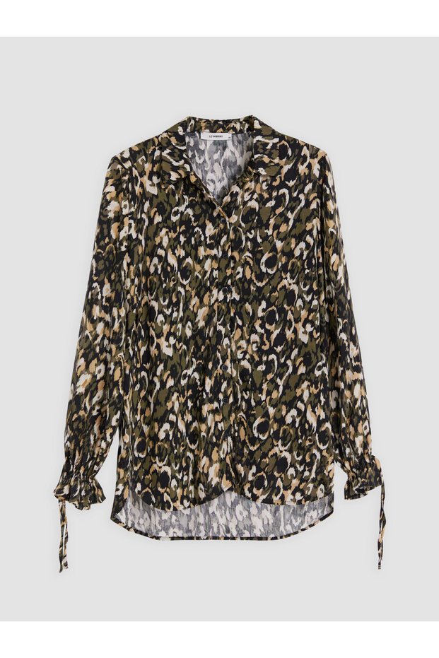 Esvab • Modern & Distinctive Embroidered Women's Shirt