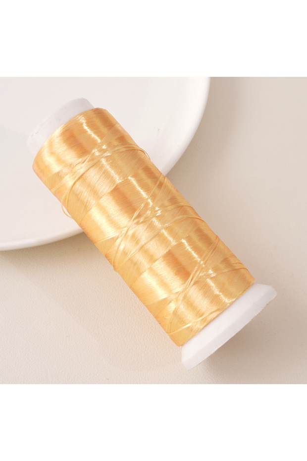 about1200m Gold 1 About 1200M/roll Polyester Knotless Velvet, Wrapped With Flower Thread, Sewing Thr