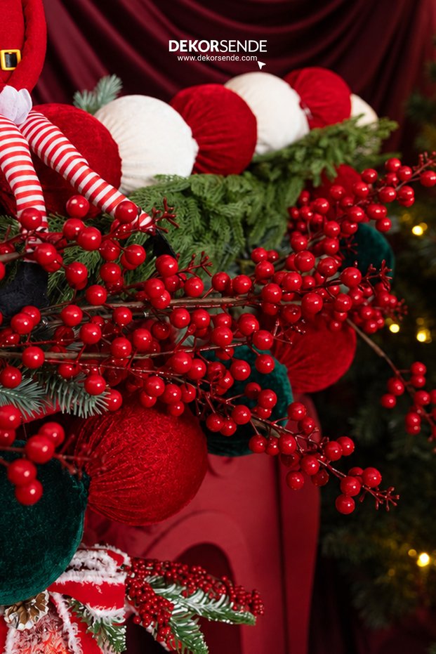 New Year's Garland Mini Berry Red 190 cm