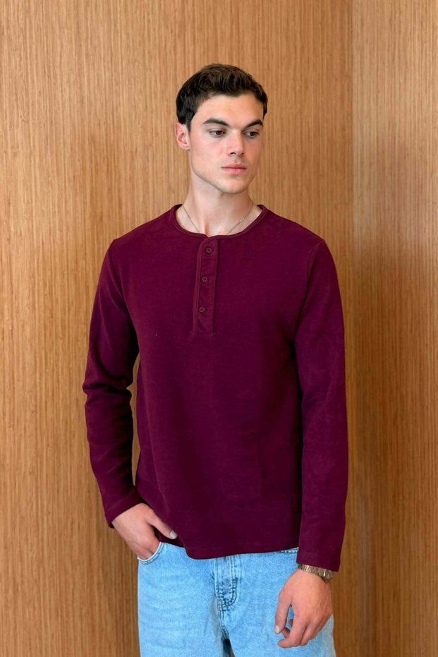 Men's Sierre Henley Collar Thessaloniki T-Shirt Burgundy