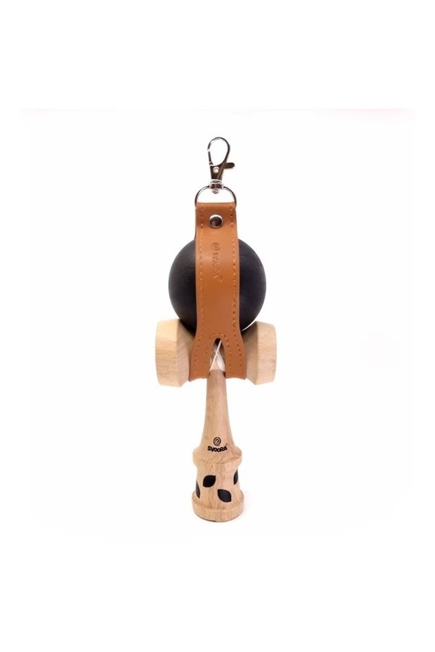 Kendama din lemn,