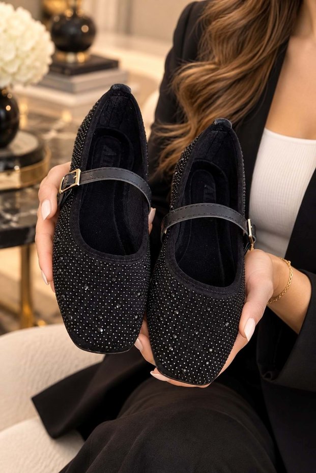 Women's Stone Detailed Stylish Flexible Comfortable Buckle Ballerinas