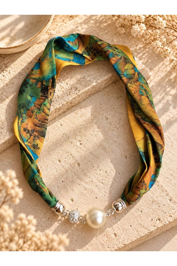 New Style Women's Scarf Necklace with Pearl and Stone Details and Magnets