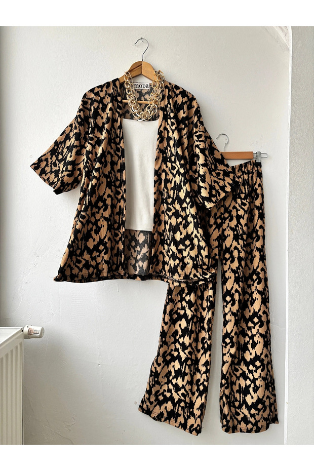 Batik Pattern Wrinkled Kimono Set - Ld - Black & Camel