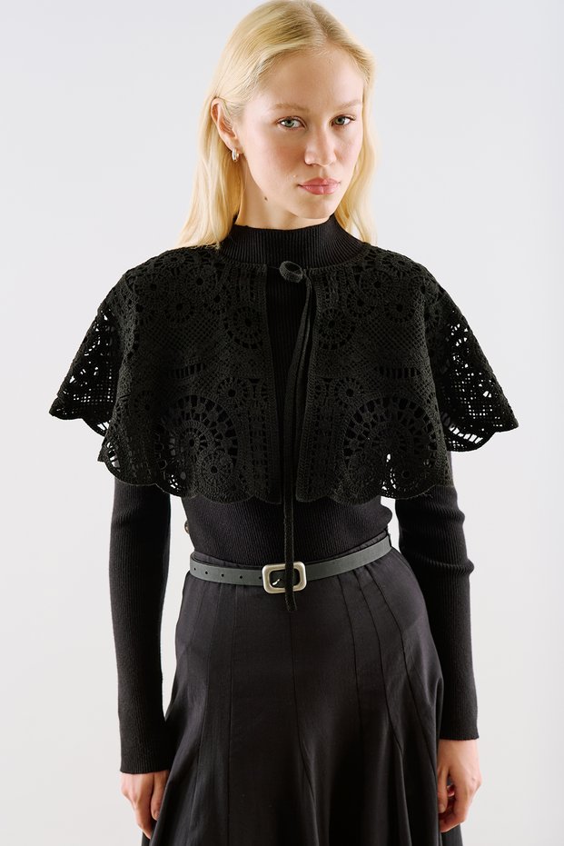 Flora Wide Tie Collar Black