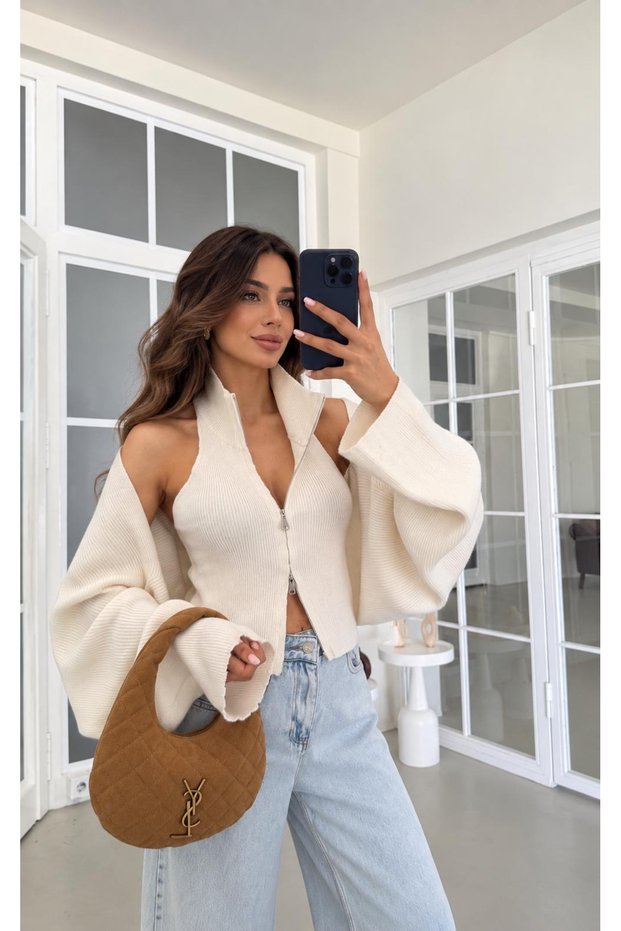 Off-The-Shoulder Double Zipper Balloon Sleeve Knitwear Crop Cardigan.