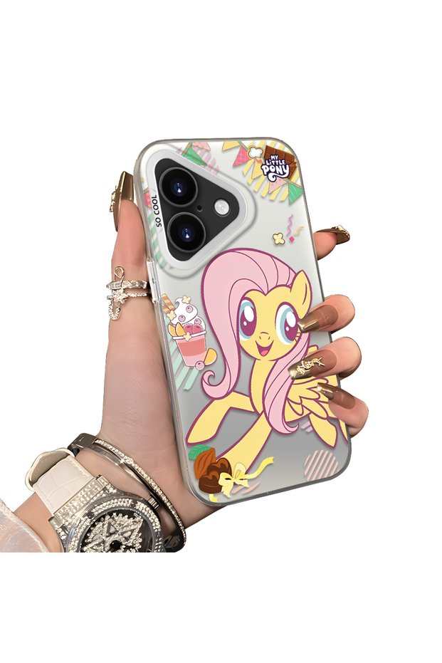 حافظة هاتف بنمط Fluttershy متوافقة مع iPhone 16، مصنوعة من الأكريليك الصلب مع حواف من السيليكون.