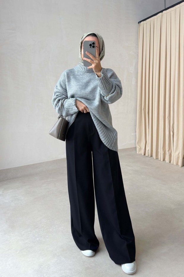 Double Pleated Loose Trousers - Black
