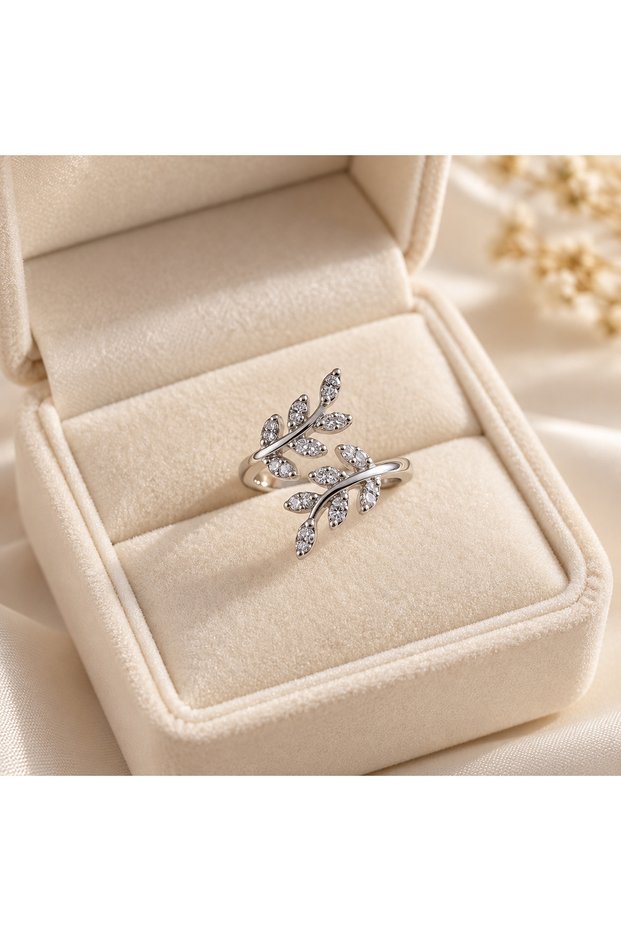 Silver Color Stone Leaf Model Women's Ring – Elegant and Stylish Design