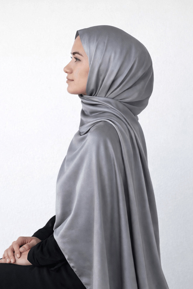 Crystal Shawl - Smoke Gray